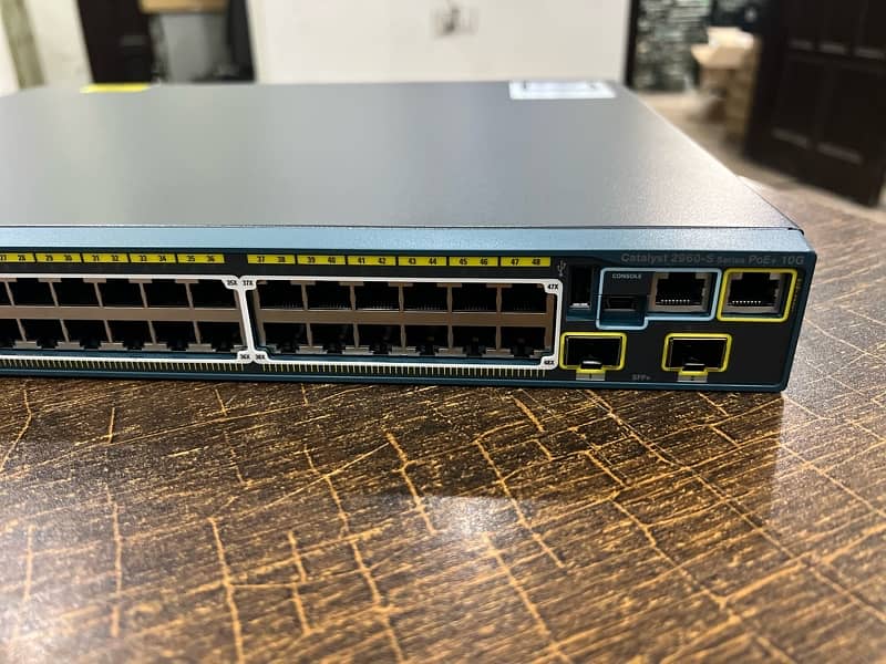 Cisco 2960S 2