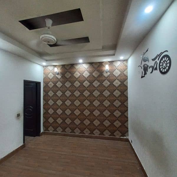 5 Marla New House For Rent in bahria Town Lahore 1