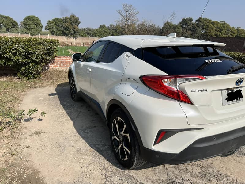 Toyota C-HR G-LED 2017 5