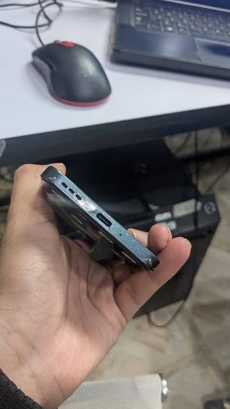 Oppo reno 11f 5G 10/10 with box 0