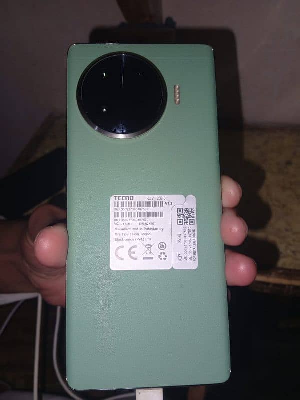 Tecno spark 20 pro plus 8+8+5/256 2