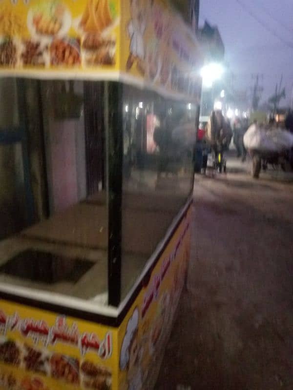 Fried chips and samosa counter 3