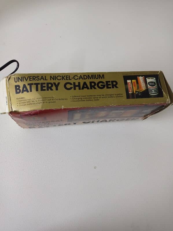 Battery Charger (Universal NI-CD Battery MW-398) 3