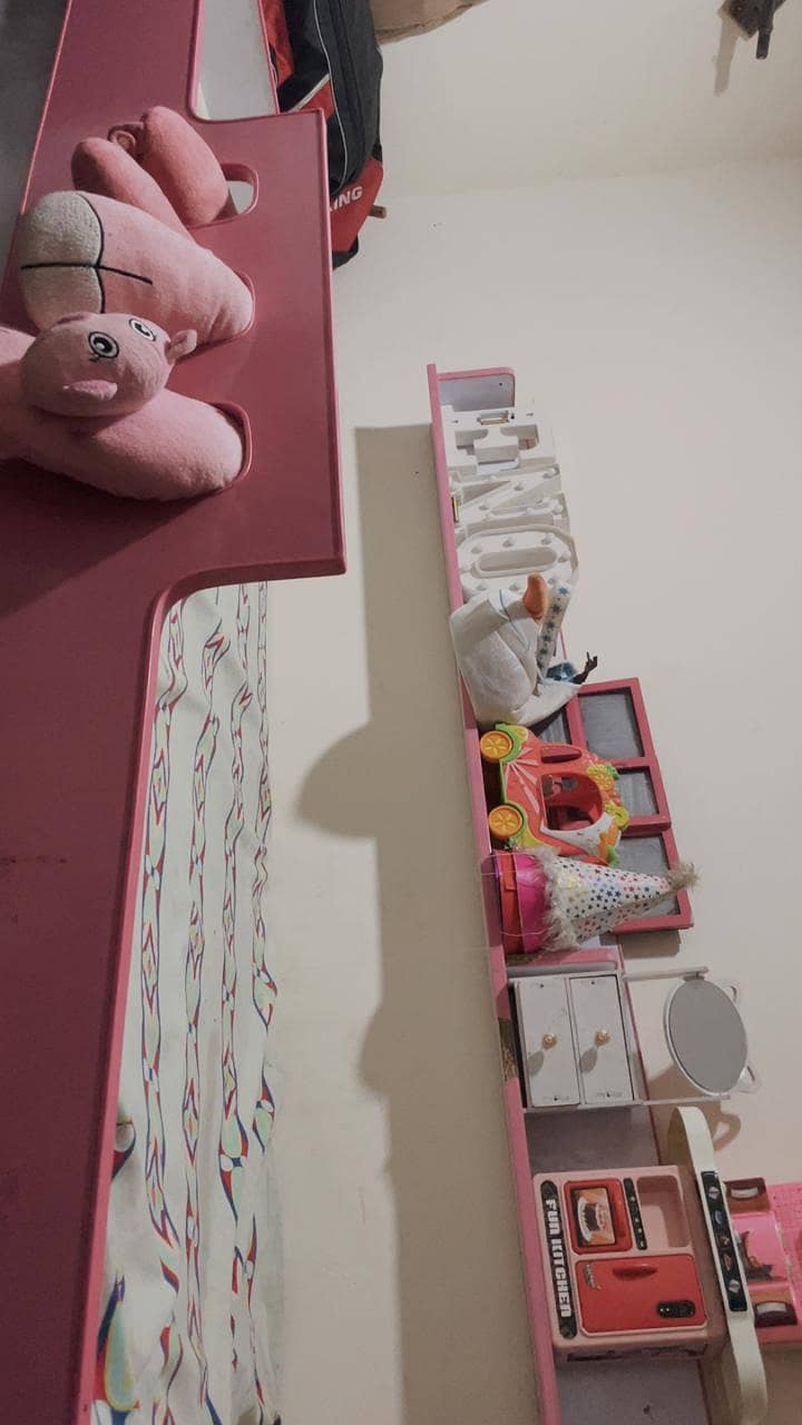 Children bed in pink colour 1