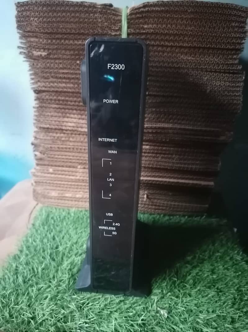 Action-tech FC2300( AC2100) Dual-Band 2 Antinna wifi  router 4