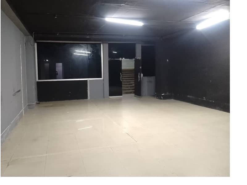 Area 1300 Square Feet Corporate Office Available For Rent On Reasonable Rent Gulberg 3 Lahore 4