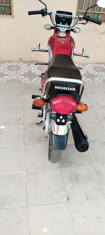 125 Honda for sale urgent 3