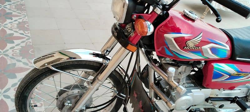 125 Honda for sale urgent 8