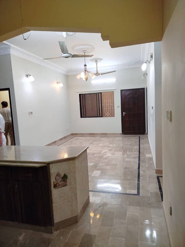 Prime Location Gulshan-e-Iqbal - Block 10-A Lower Portion Sized 240 Square Yards For rent 9