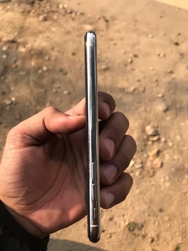 *URGENT SALE* Iphone X JV 64GB 2