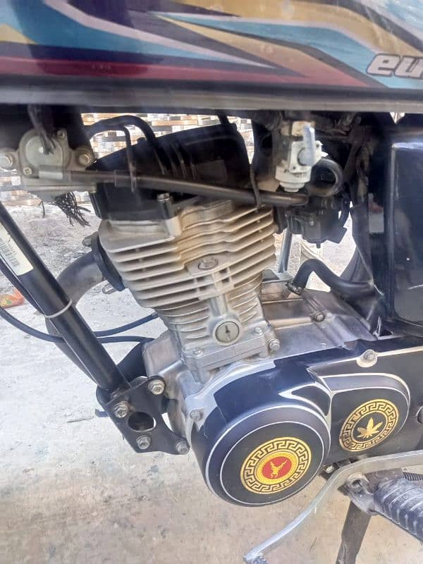 Honda 125 Islamabad number 1