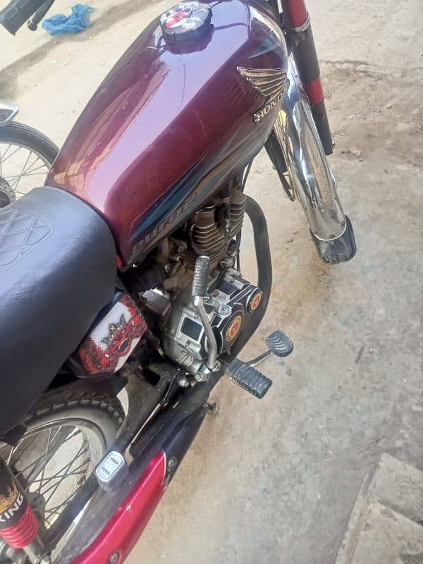 Honda 125 Islamabad number 2