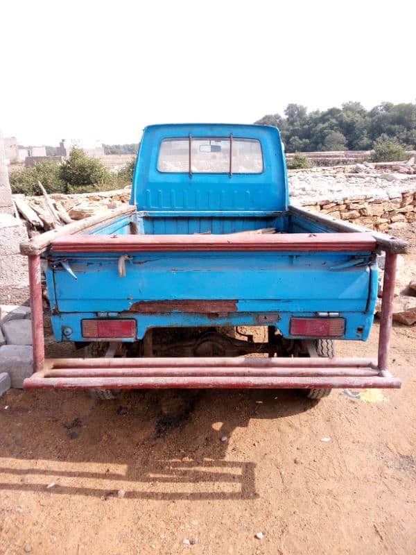 Suzuki pick up 2 stock 2 stroke 1982. 0