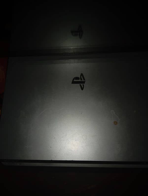 Ps4 limited edition silver colour made 290/1000 0