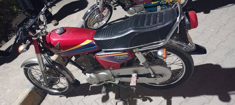 Honda 125  model 2011 10