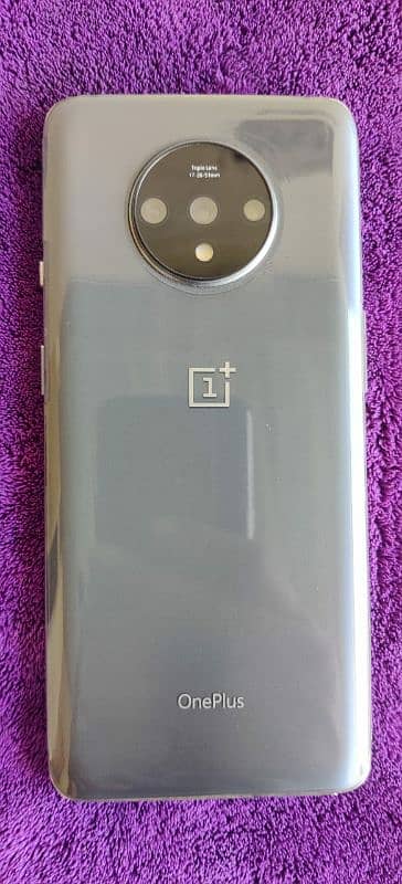 oneplus 7t ha 10/10 hai 0