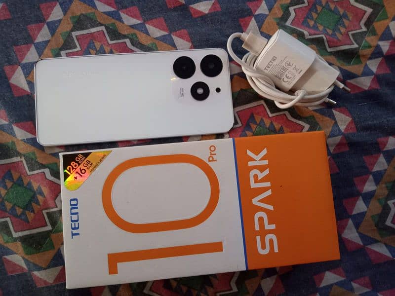 tecno spark 10 pro 0