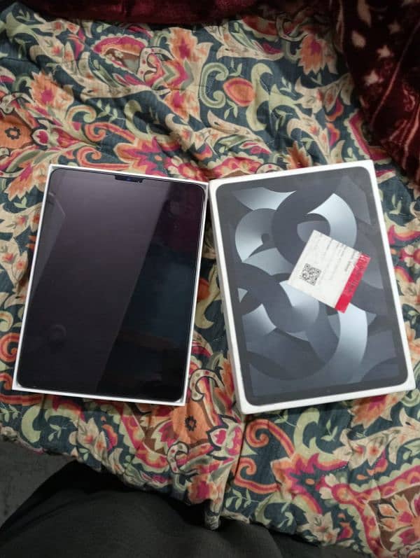 ipad air 5 m1 64gb ha full box ha 10.10 for sell 1