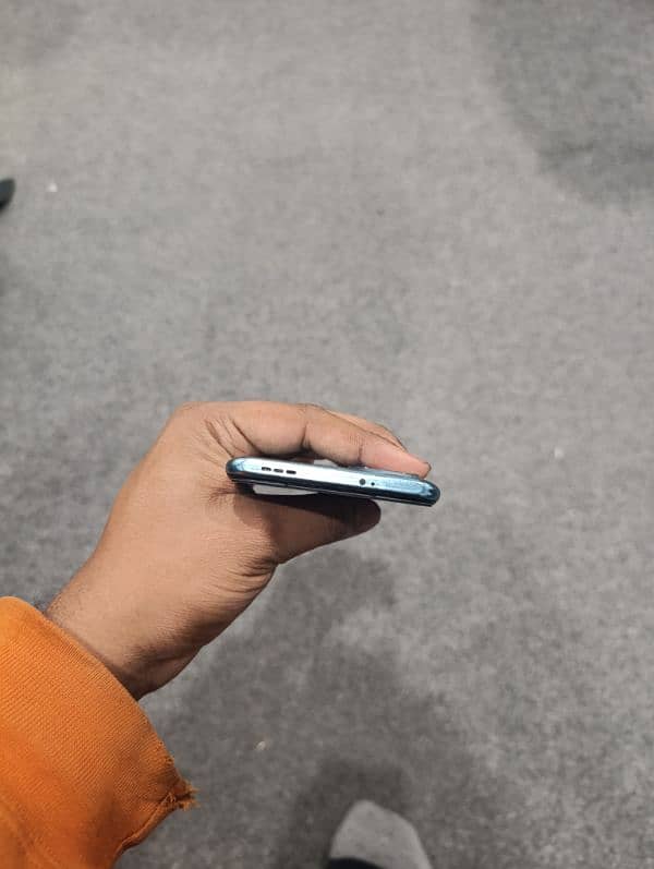 Redmi Note 10 Ram 4+2GB  Storage 128 GB with box and charger 5