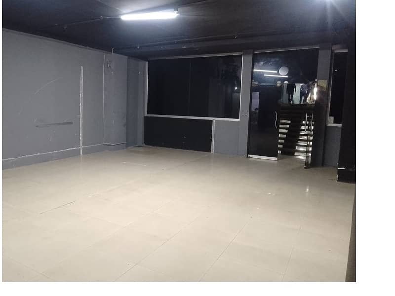 Area 700 Square Feet Office Available For Rent Real Pictures In Main Boulevard Road Gulberg 3 Lahore 2