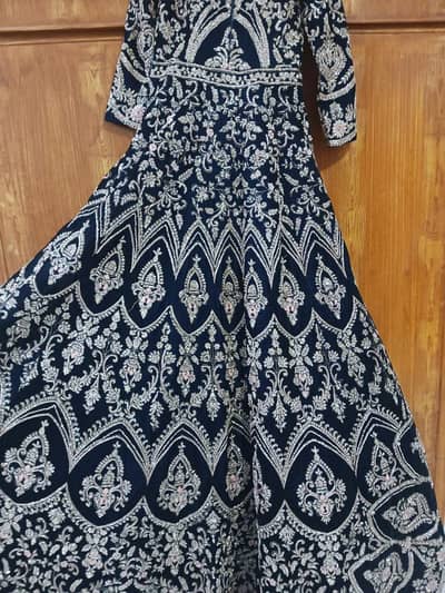 bridal lehnga by dimple faishan uae