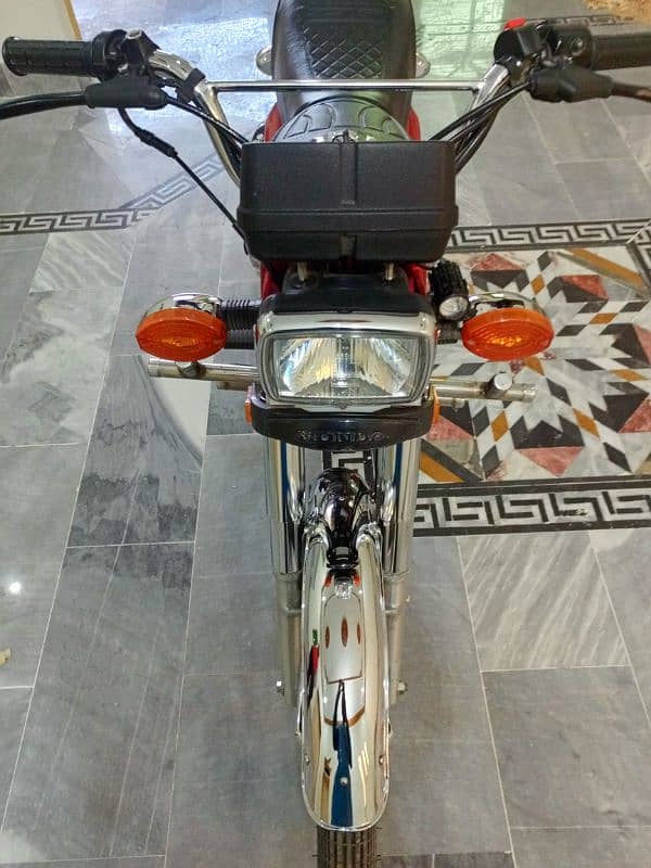 Honda CG 125 | 2023 Model | Red Color | Total Geniune 12