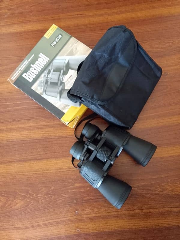 BUSHNELL 10- 70X70 ZOOM BINOCULARS (NEW) 0