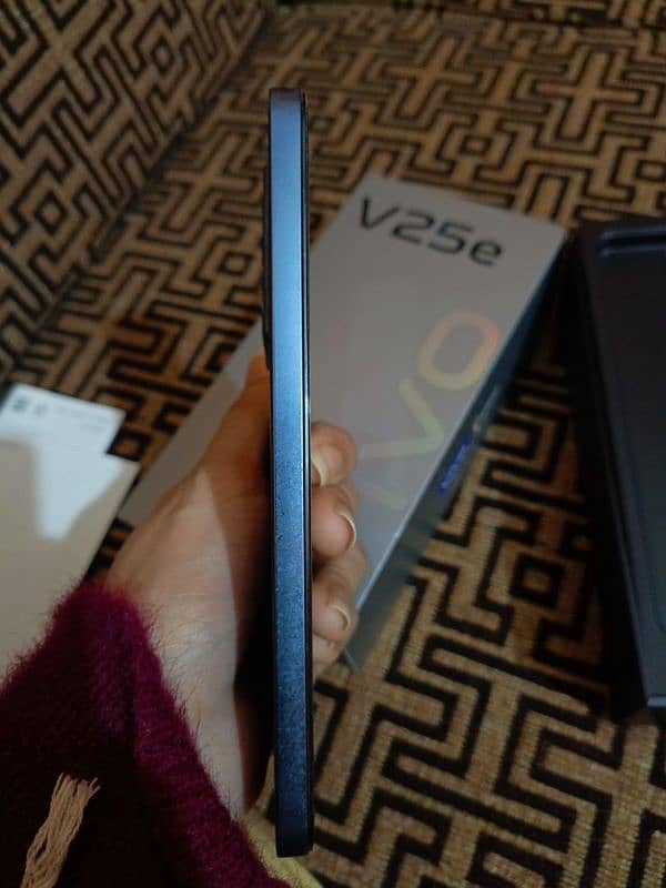 Vivo v25e 2