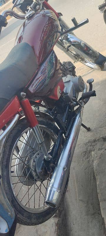 Honda CD70 2017 0