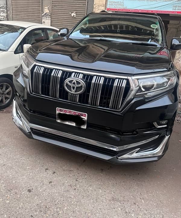 Toyota Prado 2010 1