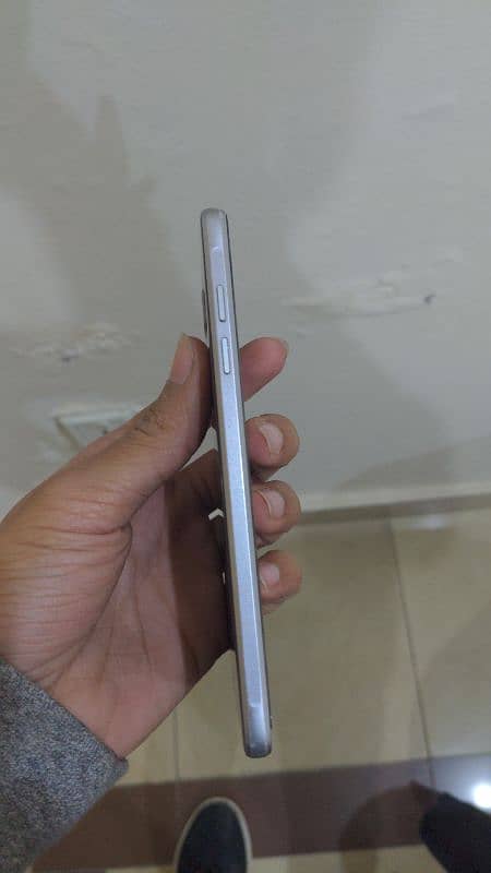 Samsung A5 2016 model 4