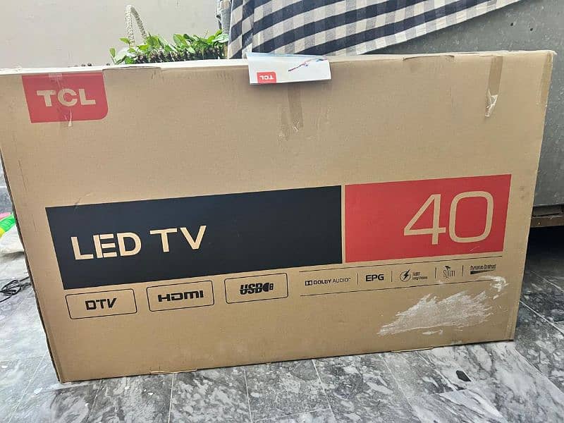 Tcl 40 inch led 0