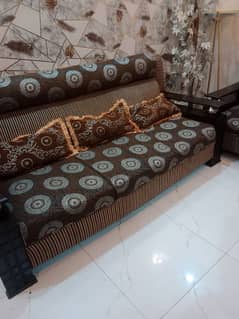 sofa Set with table