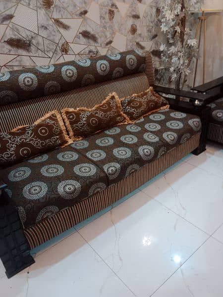 sofa Set with table 0