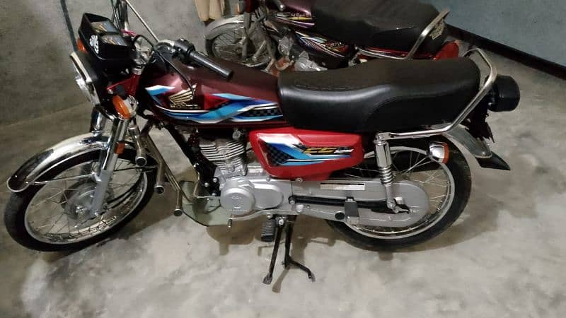 Honda 125 cg 0