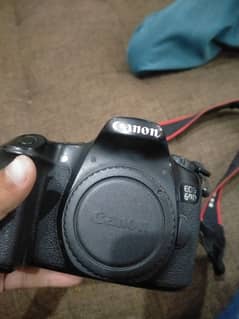 Canon 60d body with box