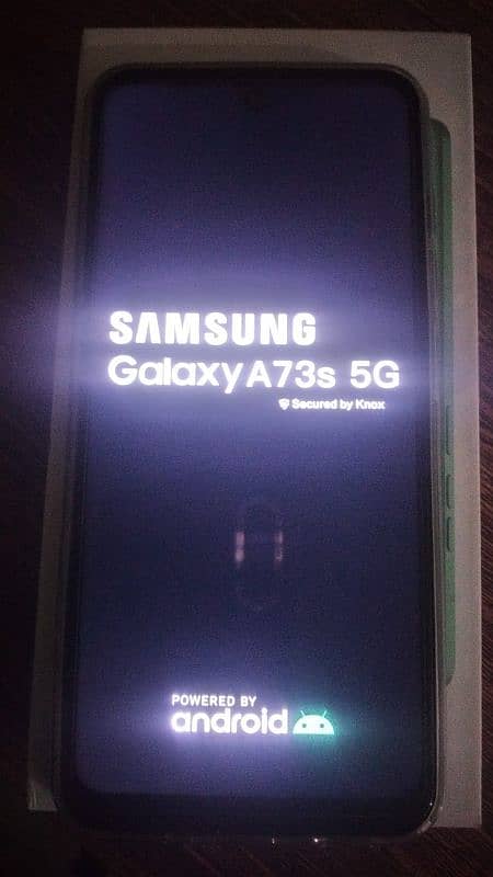 Samsung a73 5