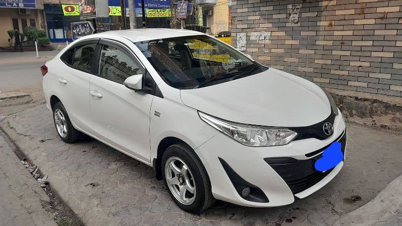 Toyota Yaris Gli MT 2021 2