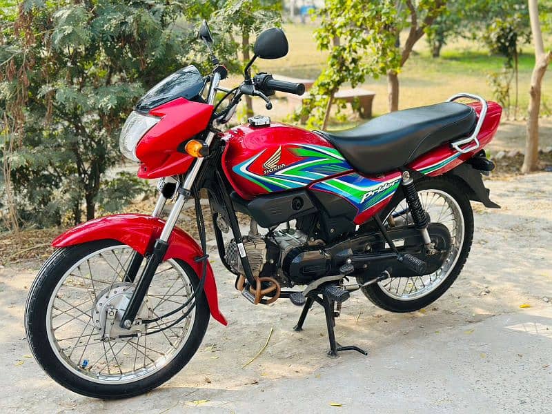 Honda prider red lush condition 1