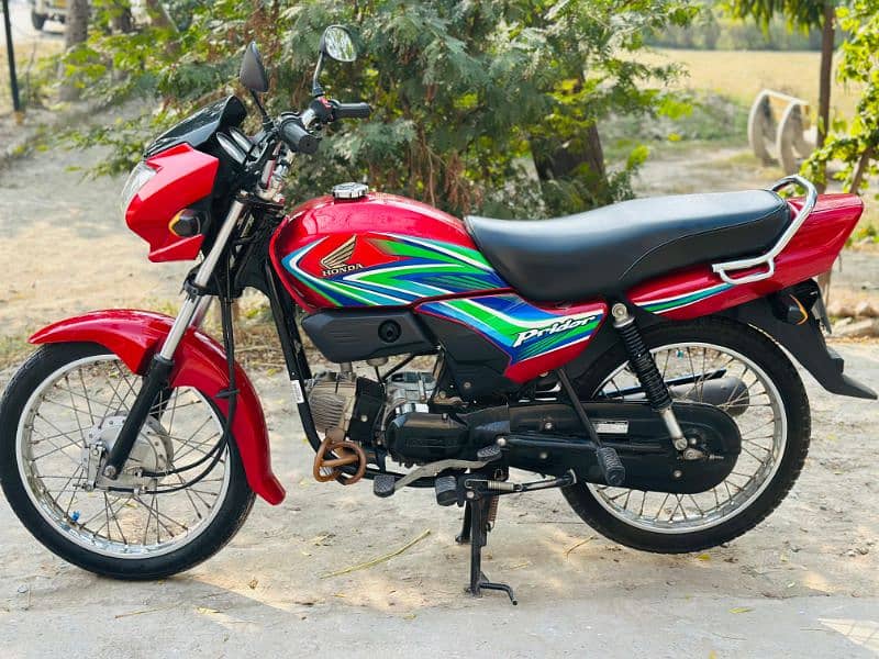 Honda prider red lush condition 4