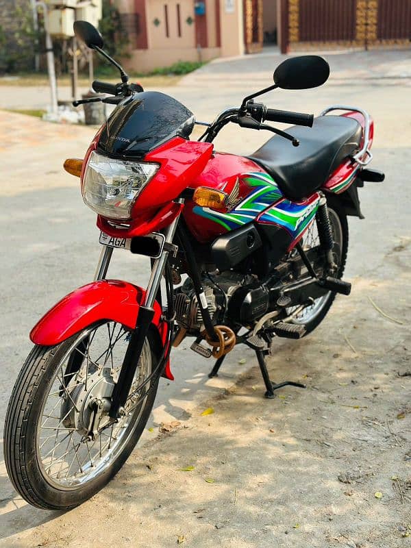 Honda prider red lush condition 6