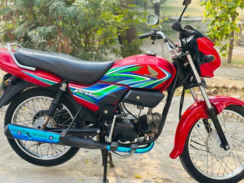 Honda prider red lush condition 10