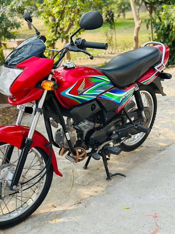 Honda prider red lush condition 12