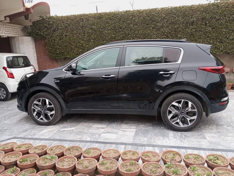 KIA Sportage AWD 2020 4