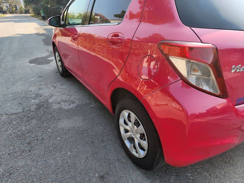 Toyota Vitz 2014 5