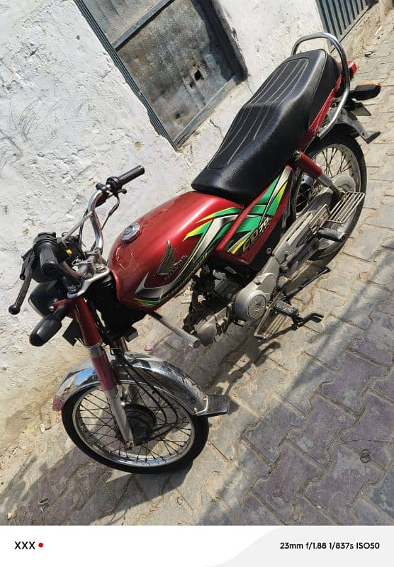 Honda CD MotorCycle 2022 Model. Contact: 0300 5367222 5