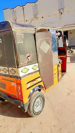 Sazgar auto cng riksha . . . . tyre ok applied for