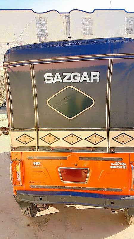 Sazgar auto cng riksha . . . . tyre ok applied for 1