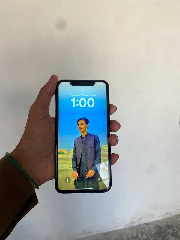 i phone 11 pro max 64 Gb jv 4