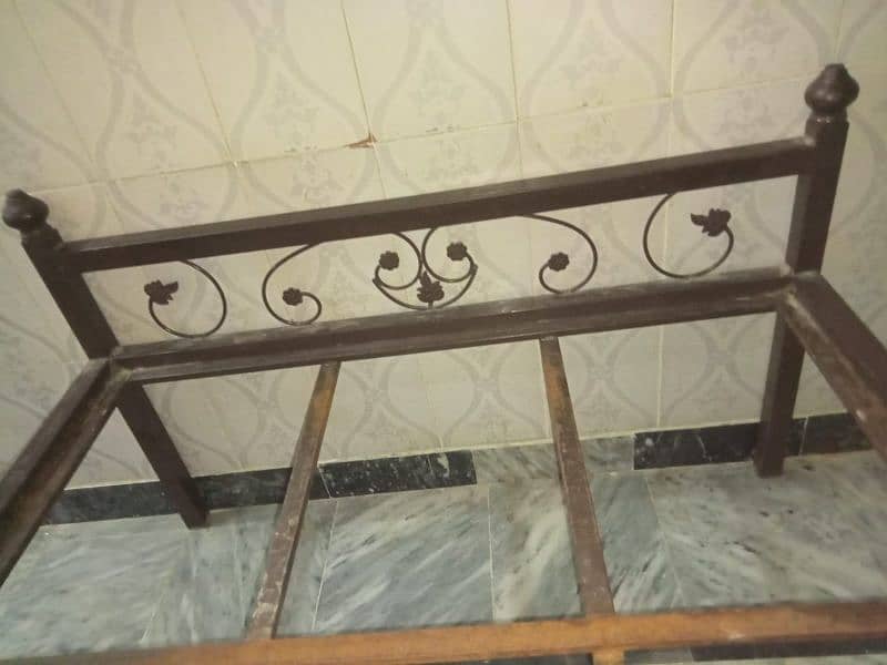 iron bed 2 iron single beds 1